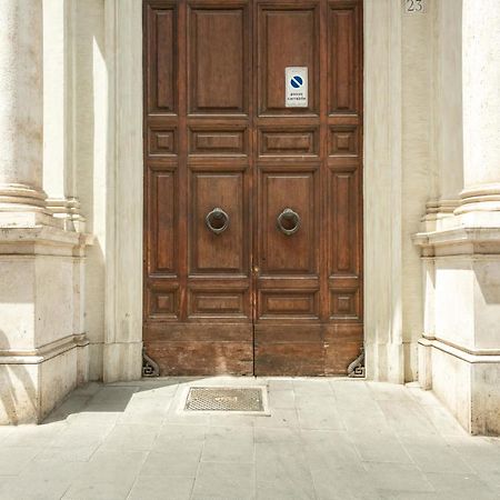 Appartamento Rotonda 23 - Pantheon View Roma Esterno foto